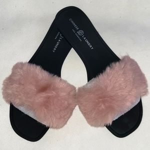 Chinese Laundry Women's Midnight Fur Slide